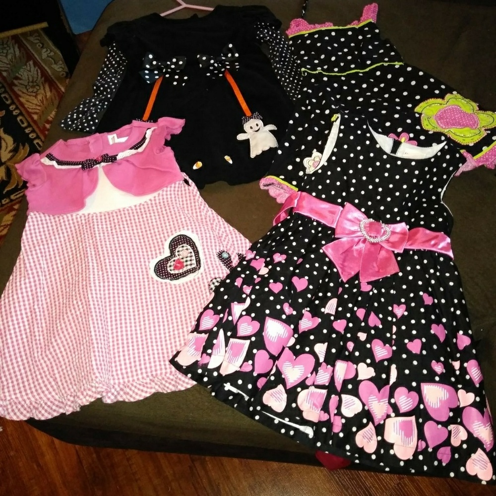 Lot of four girls dresses